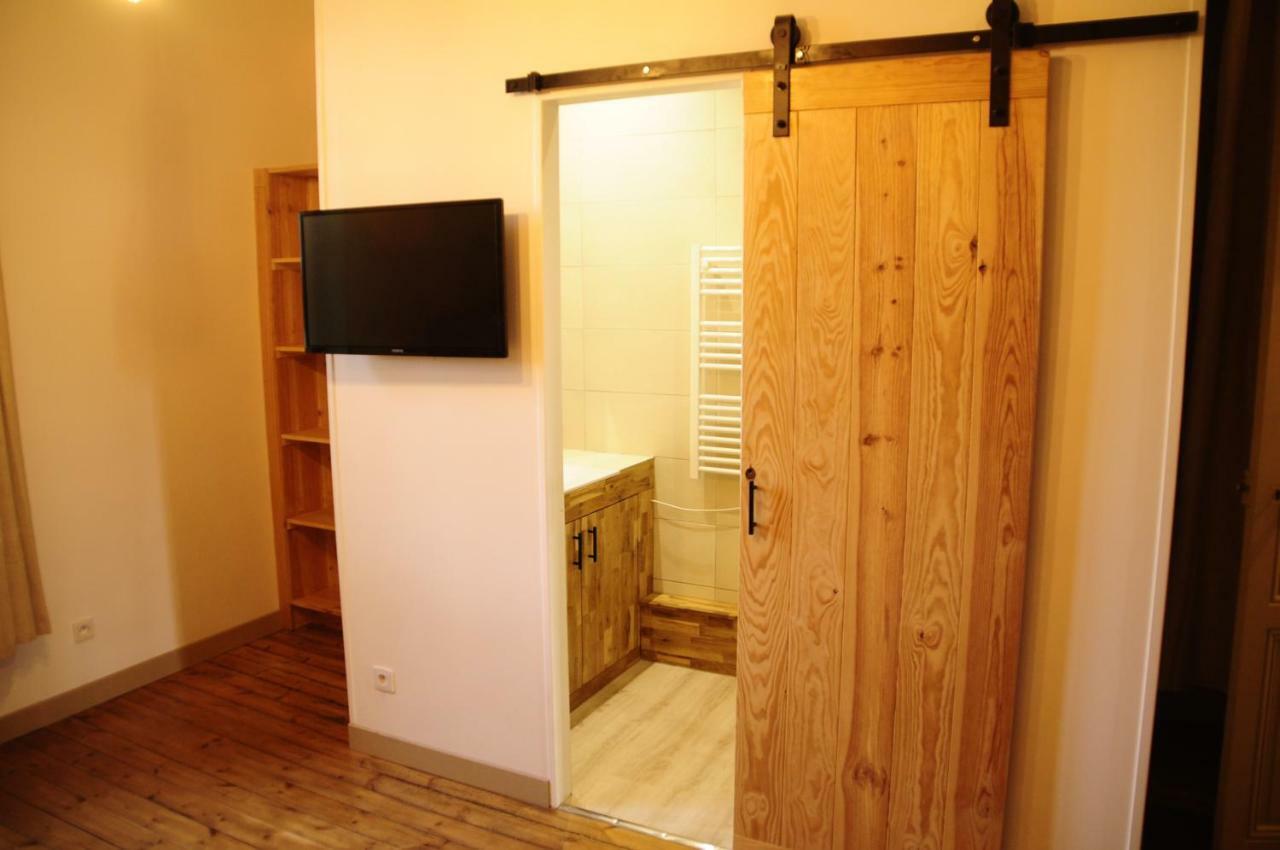 Loustalneou Bed and Breakfast Saint-Pierre-de-Clairac Εξωτερικό φωτογραφία